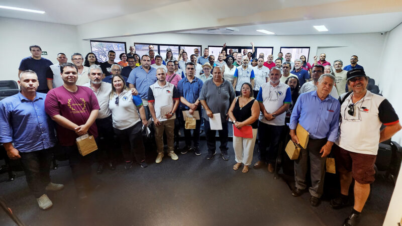 SINDICATO PRESENTE | Estivemos com mais de 100 lideranças de 50 Sindicatos para definir estratégias. Setor público municipal se reorganiza!