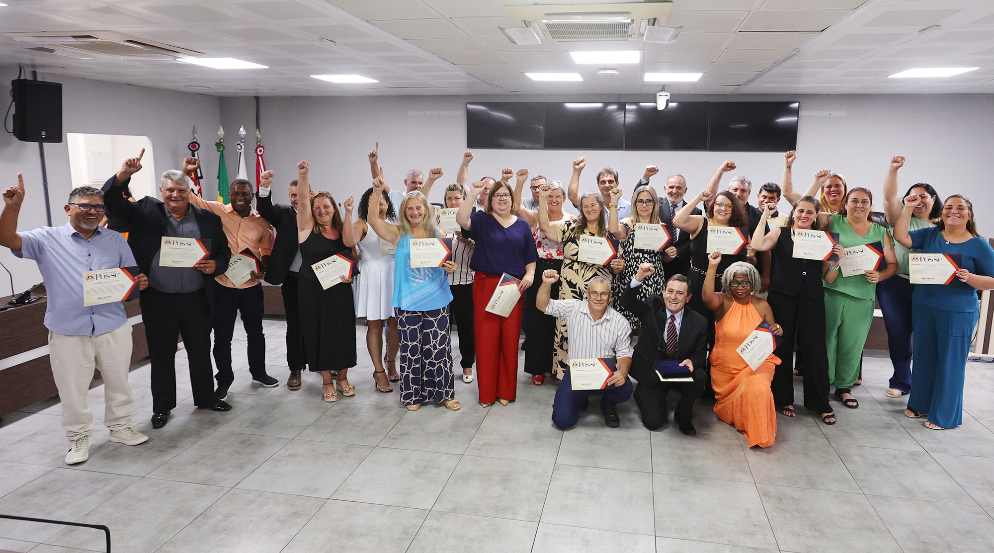 Nova diretoria, liderada por Patrícia Cavicchioli – 1ª mulher presidente do SSPMA, toma posse em solenidade histórica na Câmara